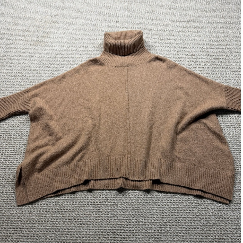 LOFT Sweater Womens Small Tan Oversized Turtleneck‎ Outerwear Knit Pullover